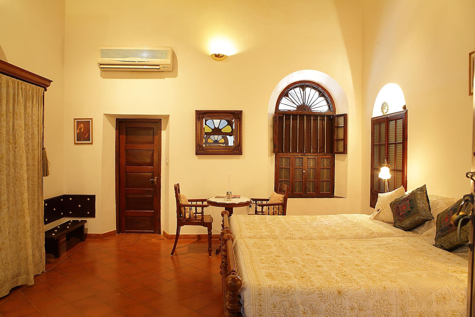 Hotel Raheem Residency Alappuzha Esterno foto