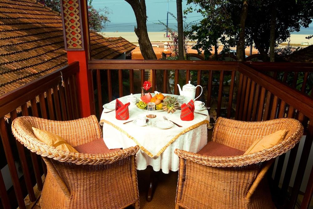Hotel Raheem Residency Alappuzha Esterno foto