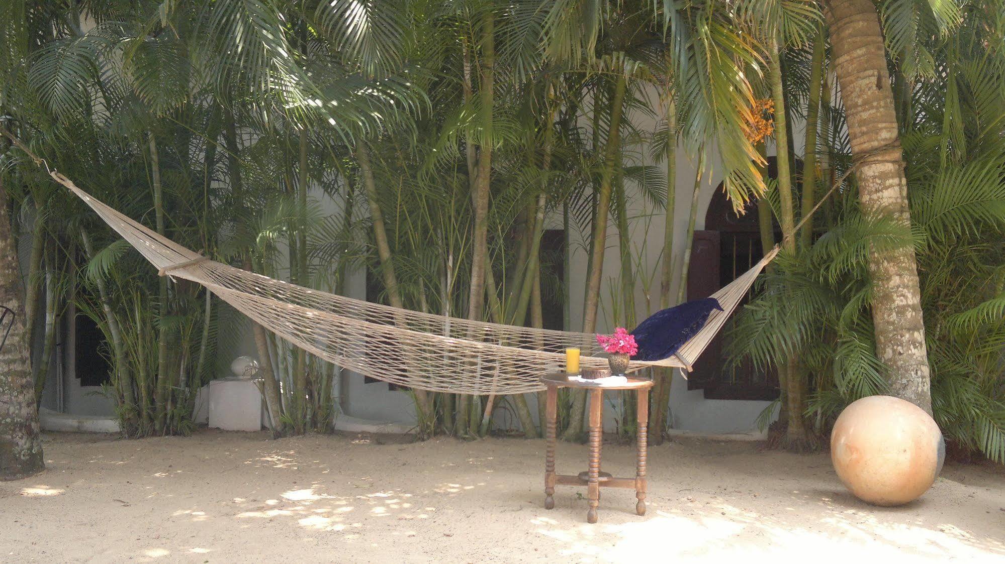 Hotel Raheem Residency Alappuzha Esterno foto