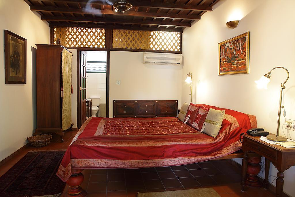 Hotel Raheem Residency Alappuzha Camera foto